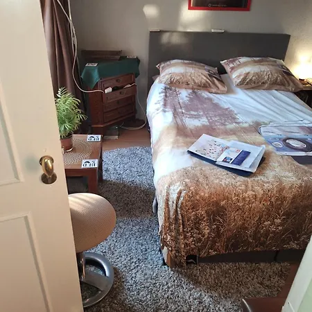 Homey Budget Bedroom Amsterdam Exterior photo
